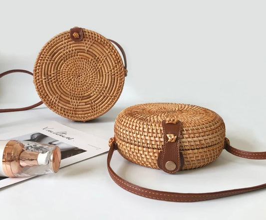 Rattan Round Purse- Classic